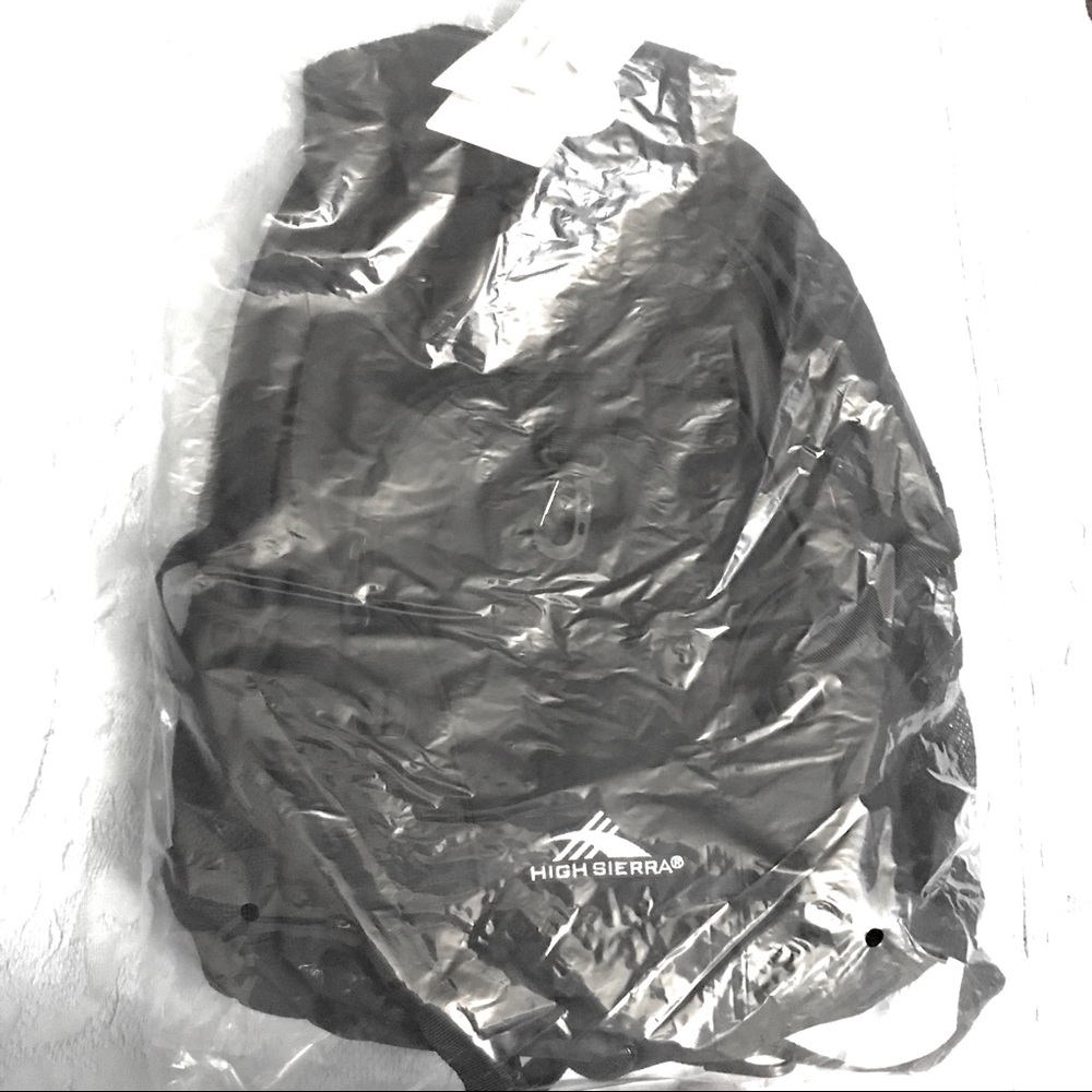 New High Sierra Loop Backpack - Picture 9 of 13